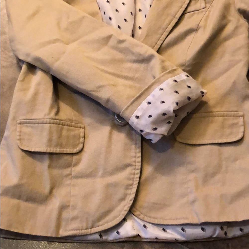 Cream blazer - Picture 2 of 2